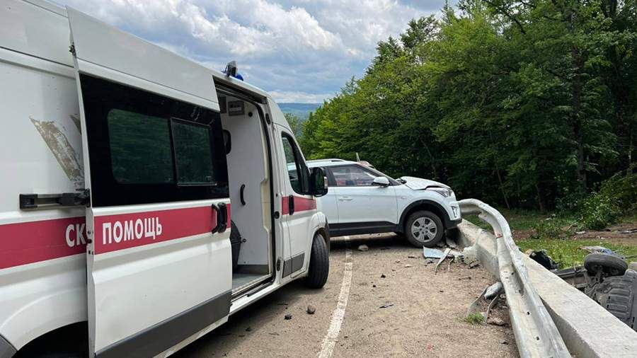 Число пострадавших в ДТП с автобусом на Кубани возросло до 13 человек<br />
