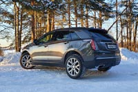 Тест-драйв Cadillac XT5