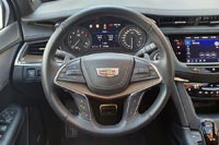 Тест-драйв Cadillac XT5