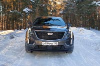 Тест-драйв Cadillac XT5