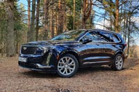 Тест-драйв Cadillac XT6