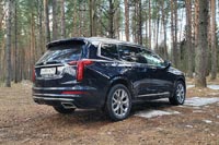 Тест-драйв Cadillac XT6