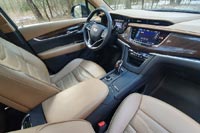 Тест-драйв Cadillac XT6