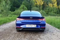 Тест-драйв Hyundai Elantra