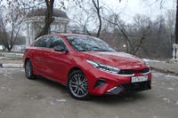 Тест-драйв Kia Cerato