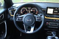 Тест-драйв Kia XCeed