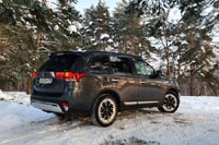 Тест-драйв Mitsubishi Outlander