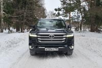 Тест-драйв Toyota Land Cruiser 300