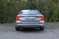 Тест-драйв Volvo S60