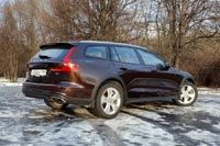 Тест-драйв Volvo V60 Cross Country