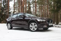 Тест-драйв Volvo V60 Cross Country