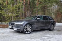 Тест-драйв Volvo V90 Cross Country