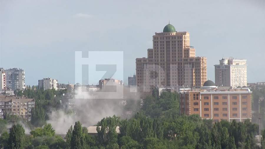 Украинские военные снова обстреляли Донецк<br />
