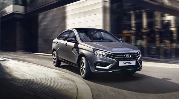 Выпуск обновленной Lada Vesta планируется возобновить в начале 2023 года