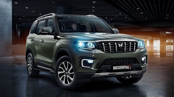 Mahindra продолжает раскрывать Scorpio-N: показан интерьер внедорожника