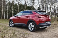 Тест-драйв Opel Grandland X